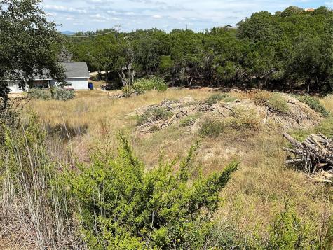 20904, 20906 Tomahawk Street Lago Vista TX 78645