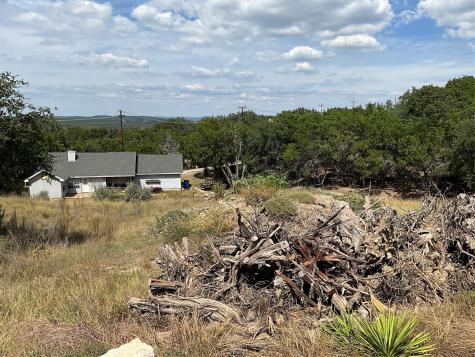 20904, 20906 Tomahawk Street Lago Vista TX 78645