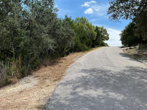 20904, 20906 Tomahawk Street Lago Vista TX 78645