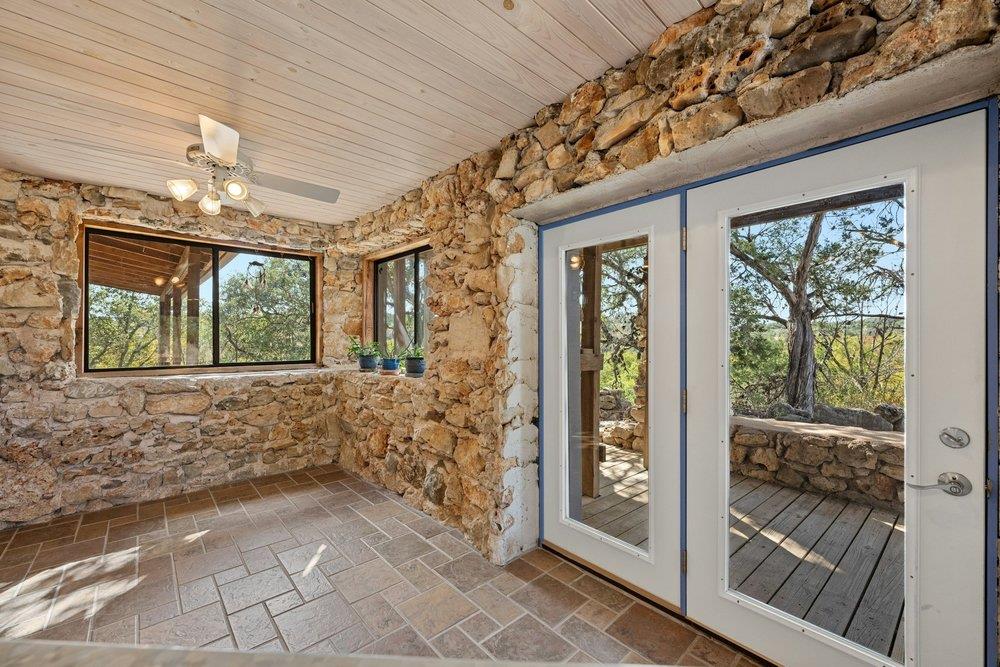 4200 Three Creek Trail Spicewood TX 78669