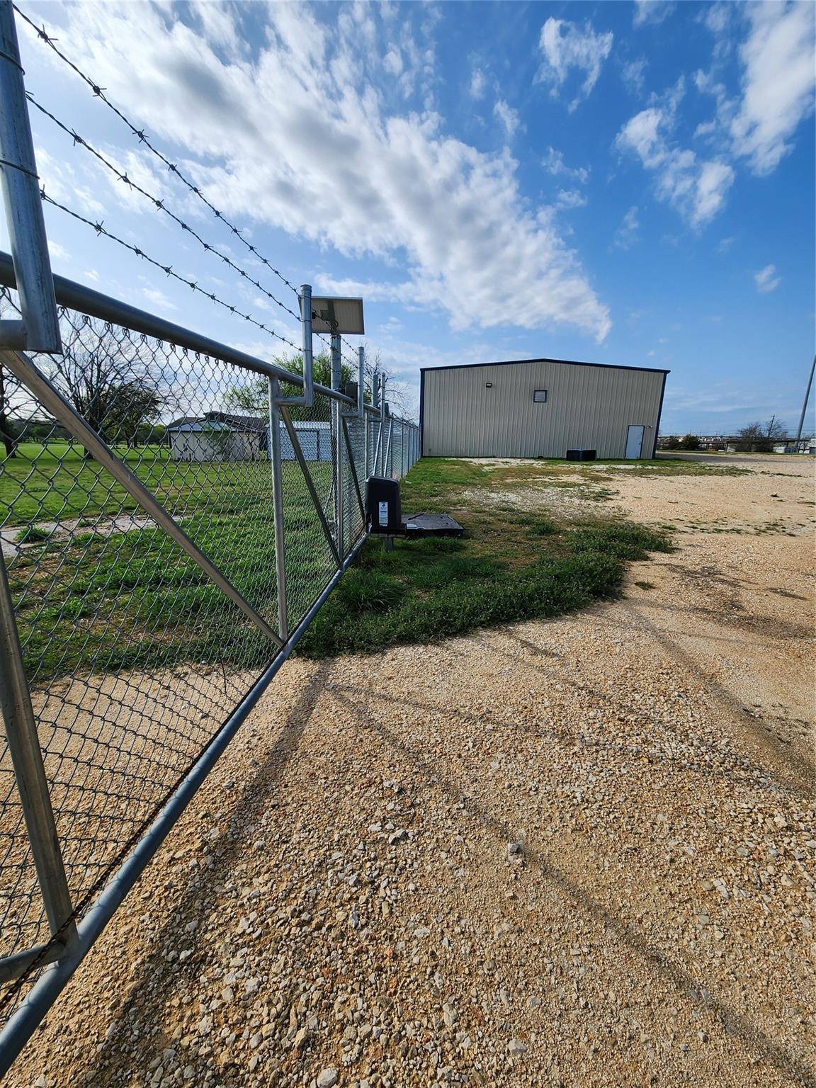 1742 Rowe Loop Pflugerville TX 78660