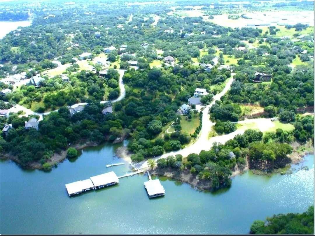 325 Kendall Road Spicewood TX 78669
