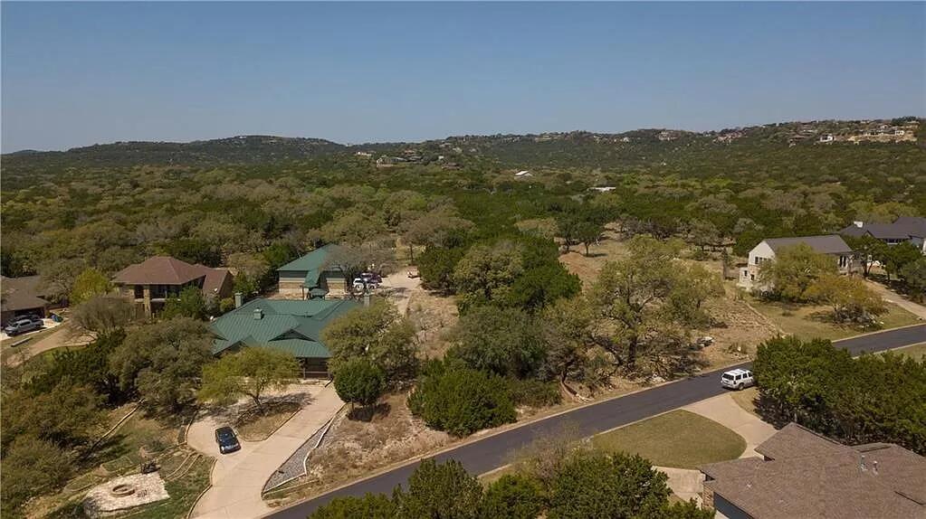 8102 Moon Rise Trail Jonestown TX 78645