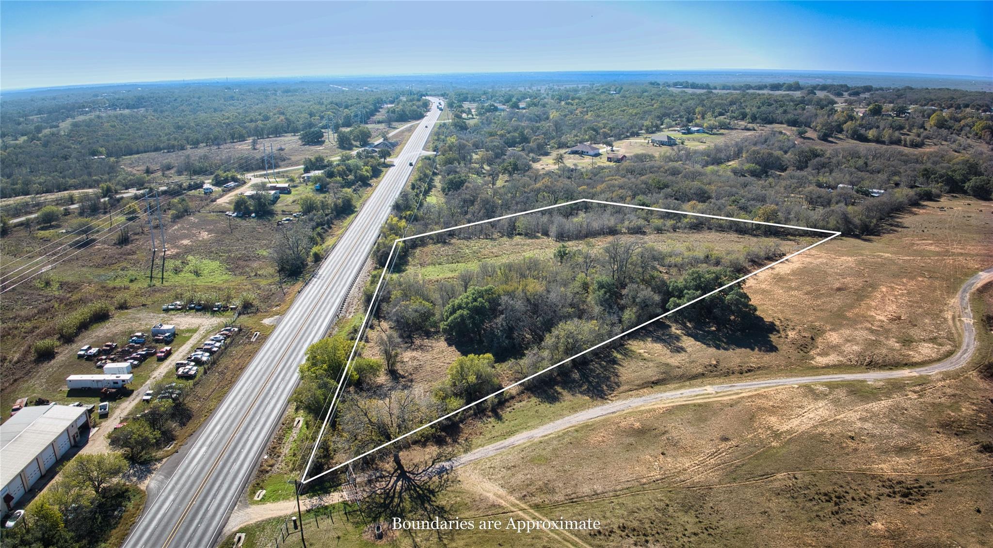 6635 S Us Highway 183 Lockhart TX 78644