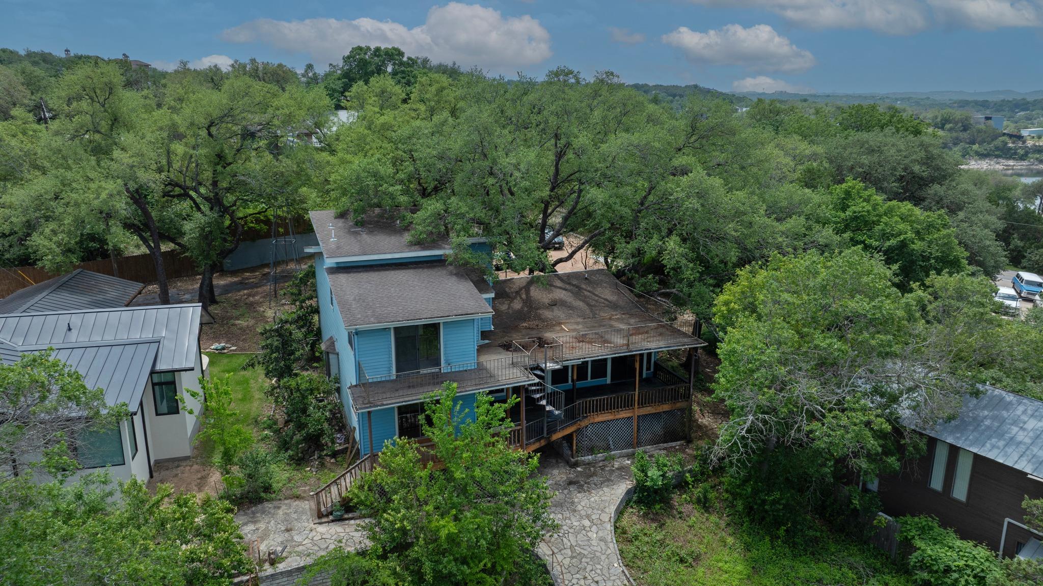 1004 Linscomb Drive Austin TX 78734