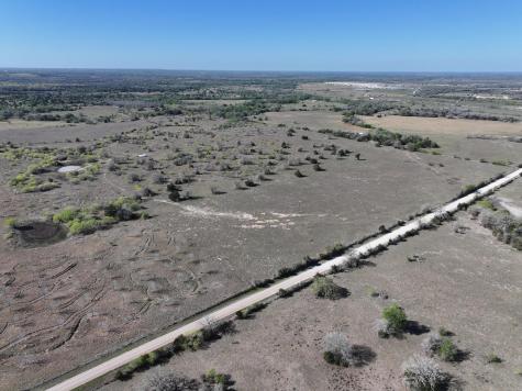 000 Cr 406/branecky Road Flatonia TX 78629