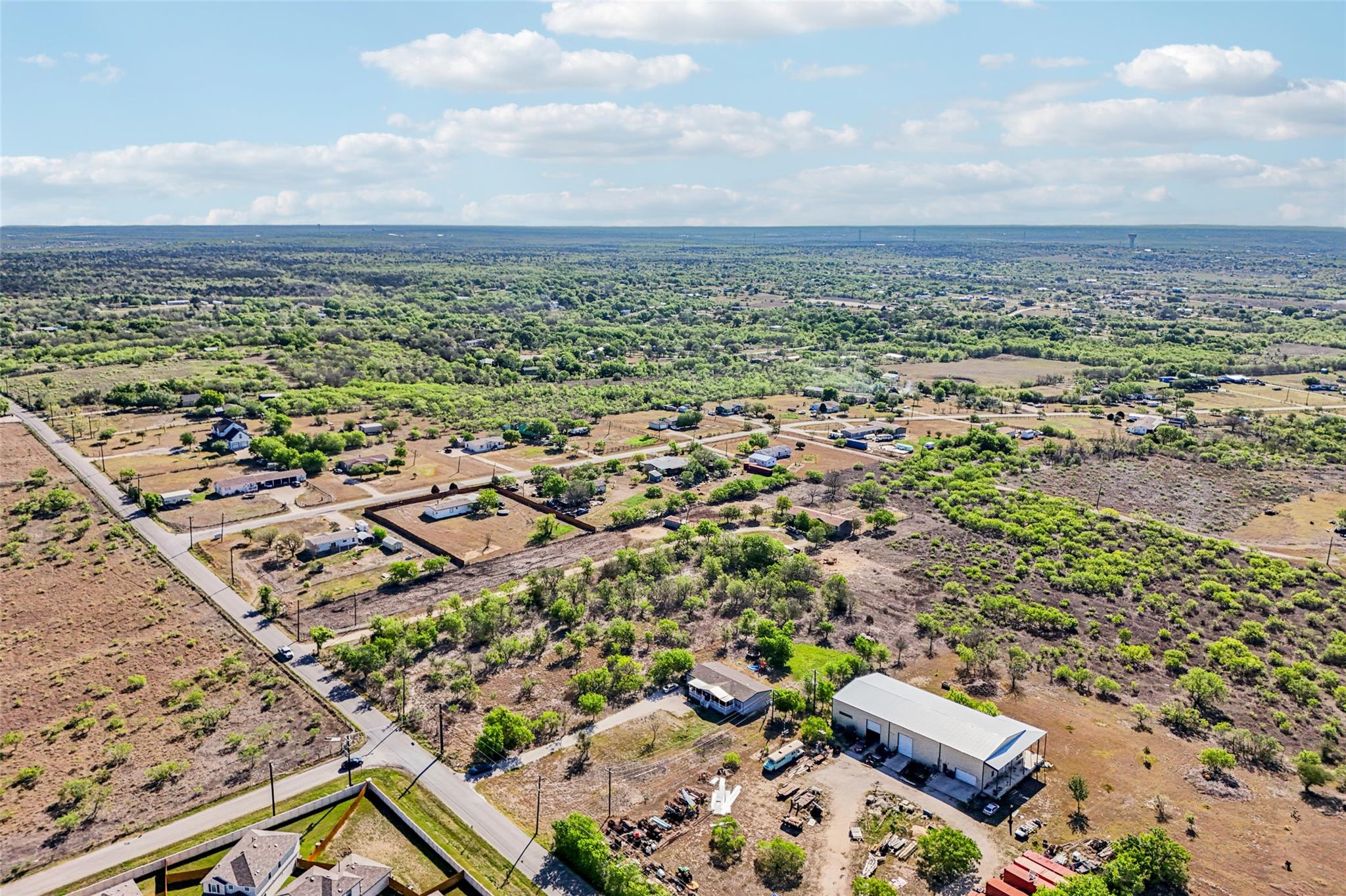 754 Williamson Road Niederwald TX 78640