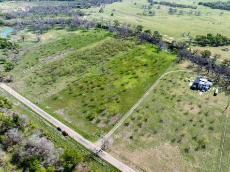 2151 County Road 429 Rockdale TX 76567