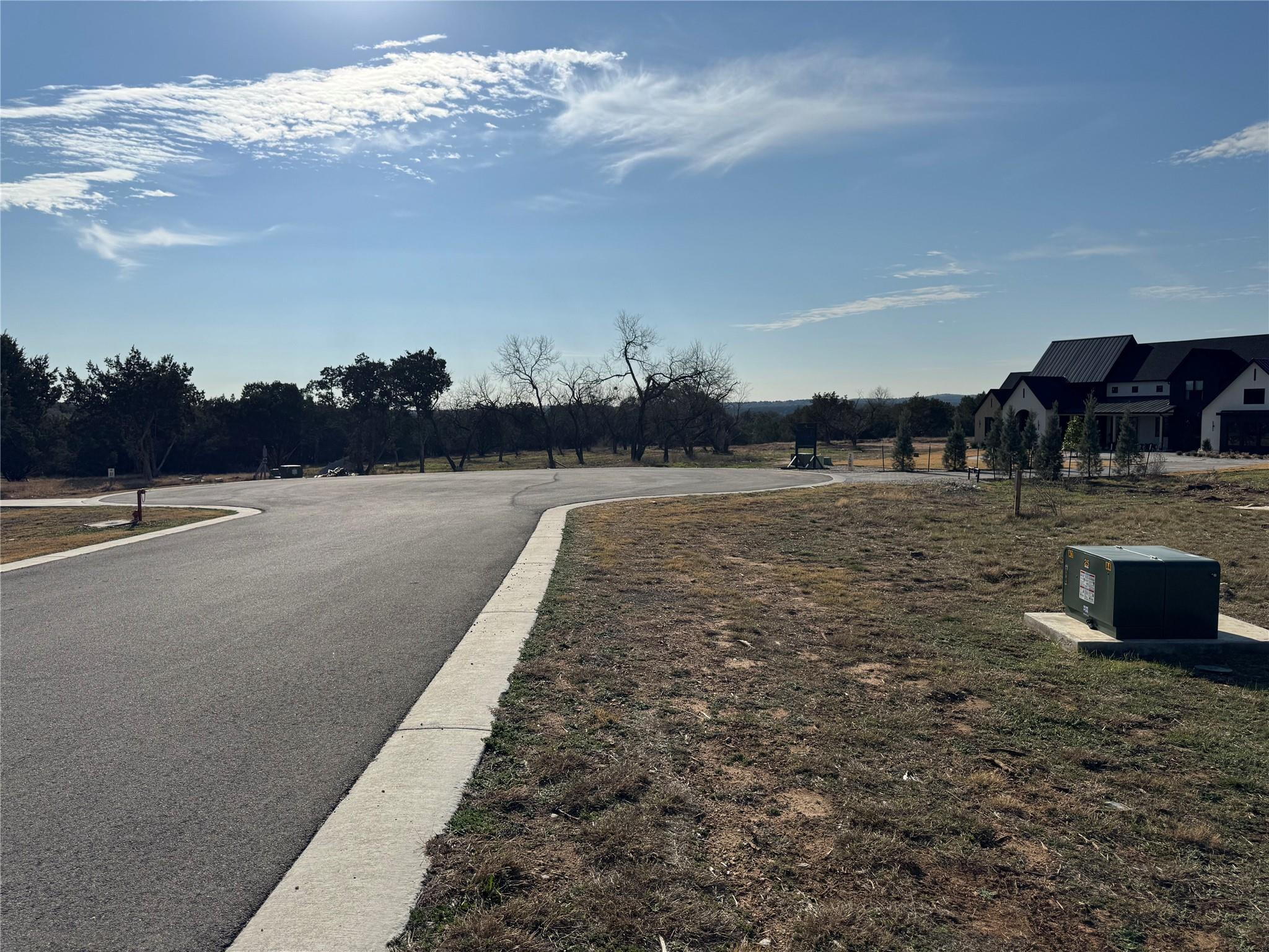 41 Hawthorne Lane Spicewood TX 78669