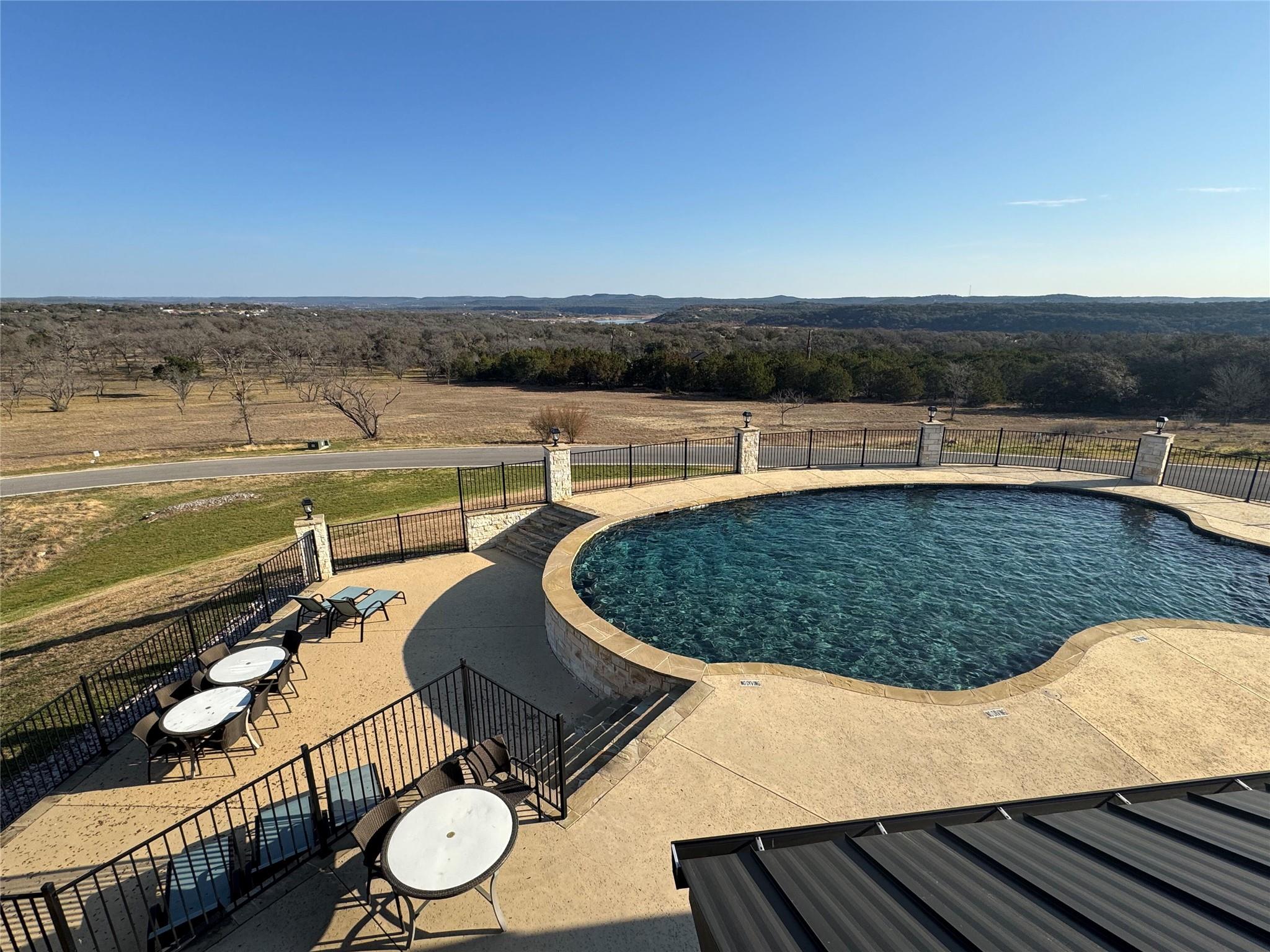 41 Hawthorne Lane Spicewood TX 78669