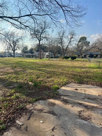 104 Byrne Street Smithville TX 78957