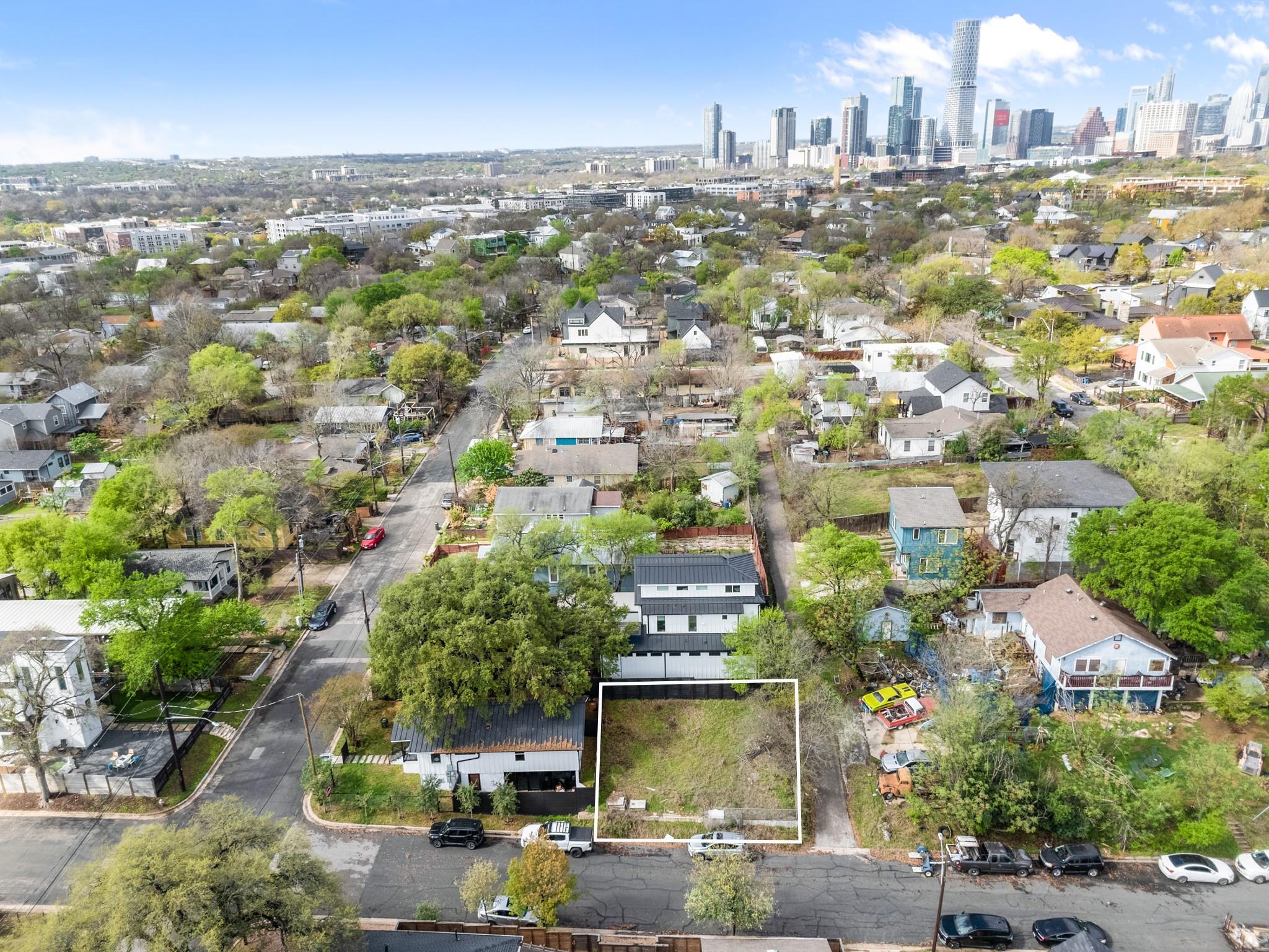 1004 Harvard Street Austin TX 78702