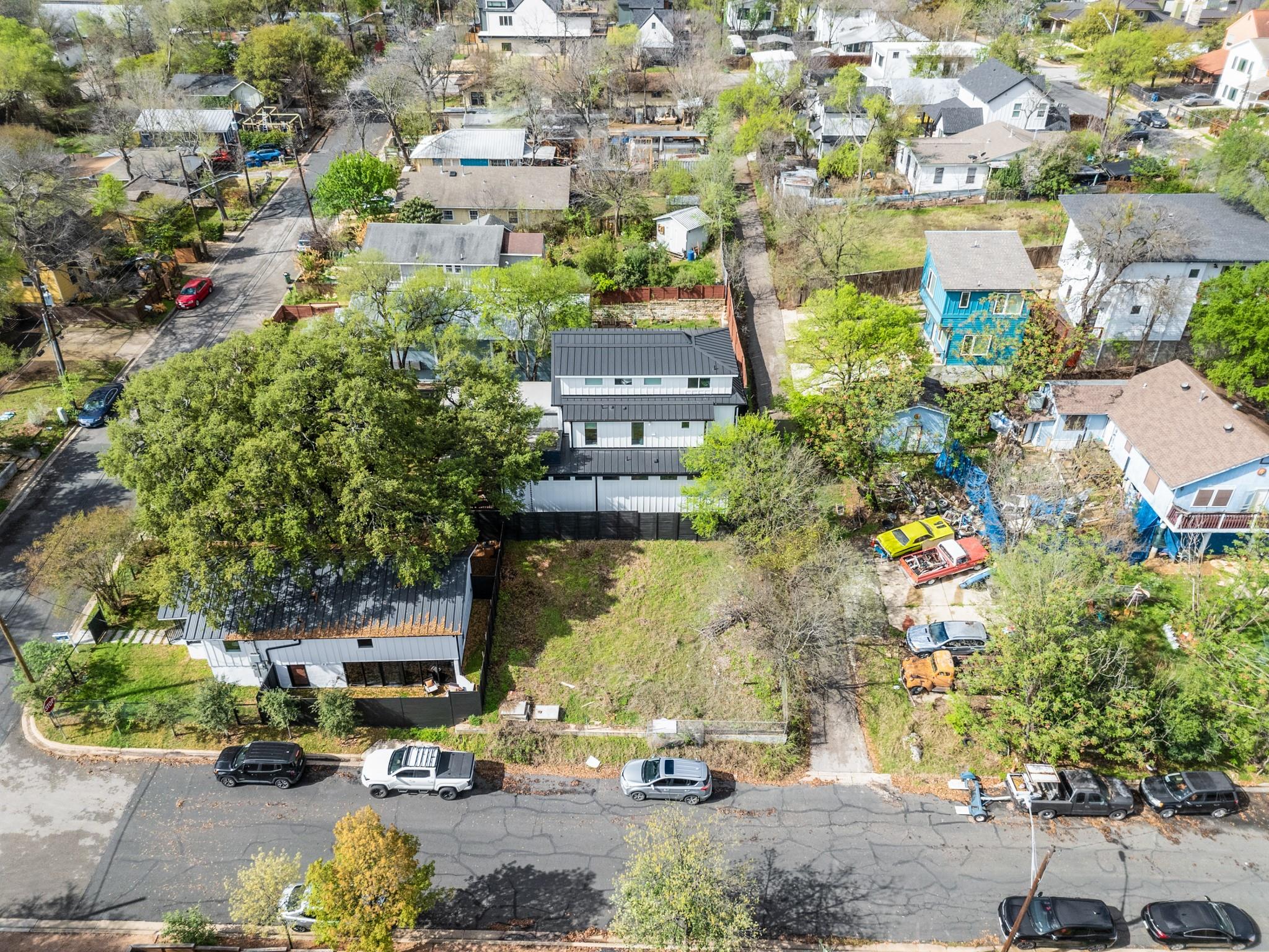 1004 Harvard Street Austin TX 78702