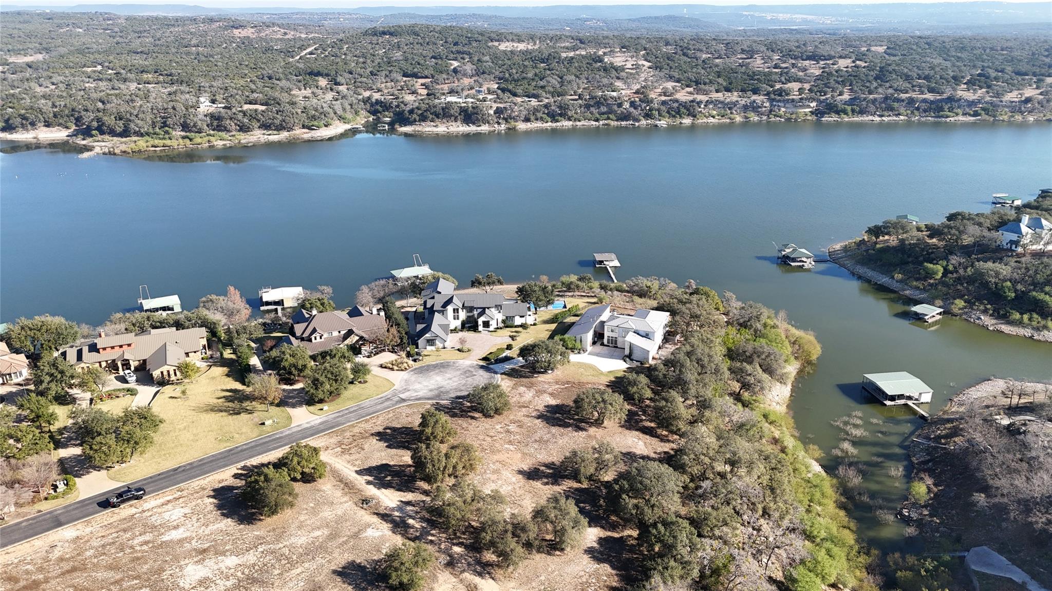 3517 Kahala Sunset Drive Spicewood TX 78669