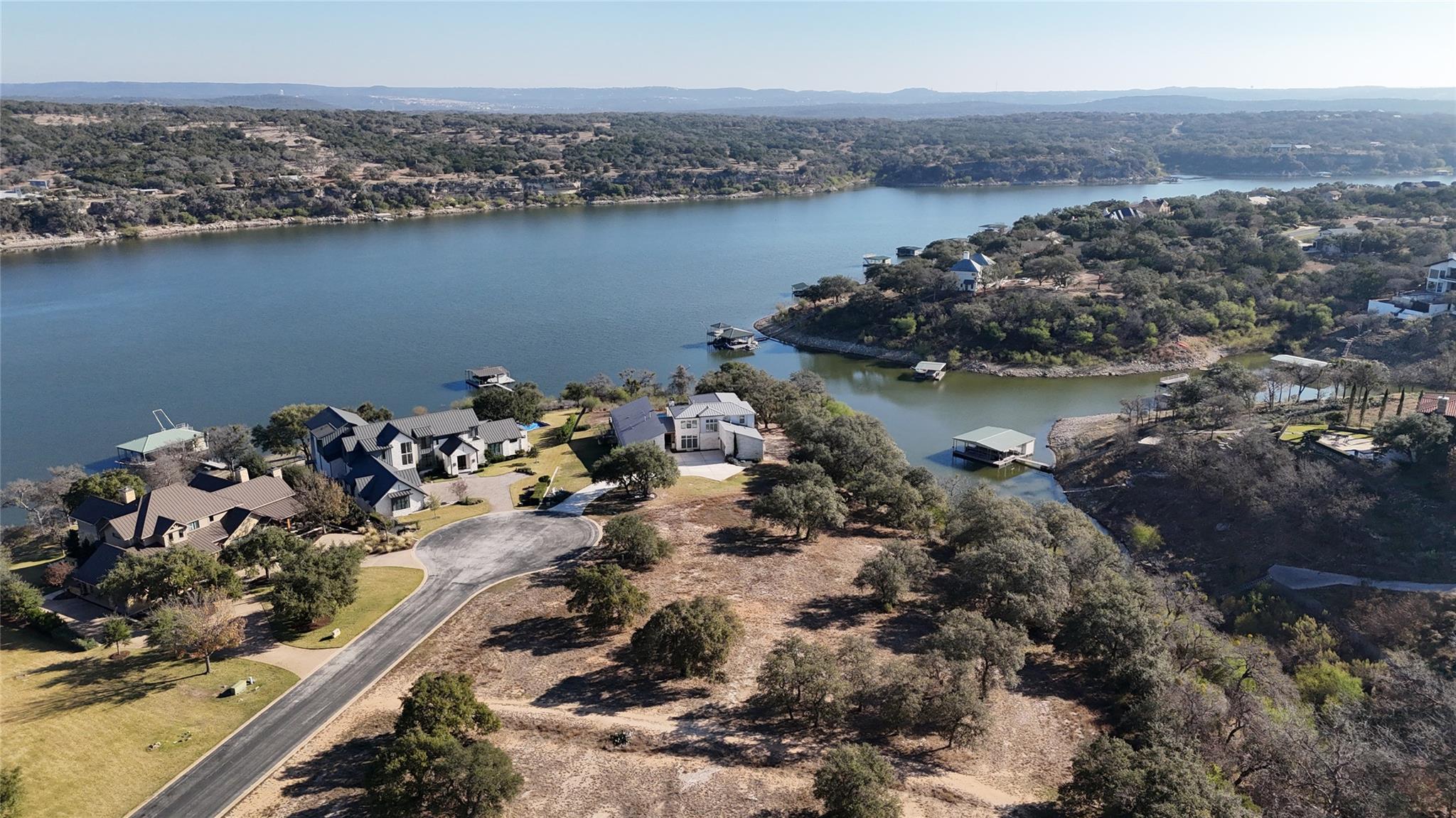 3517 Kahala Sunset Drive Spicewood TX 78669