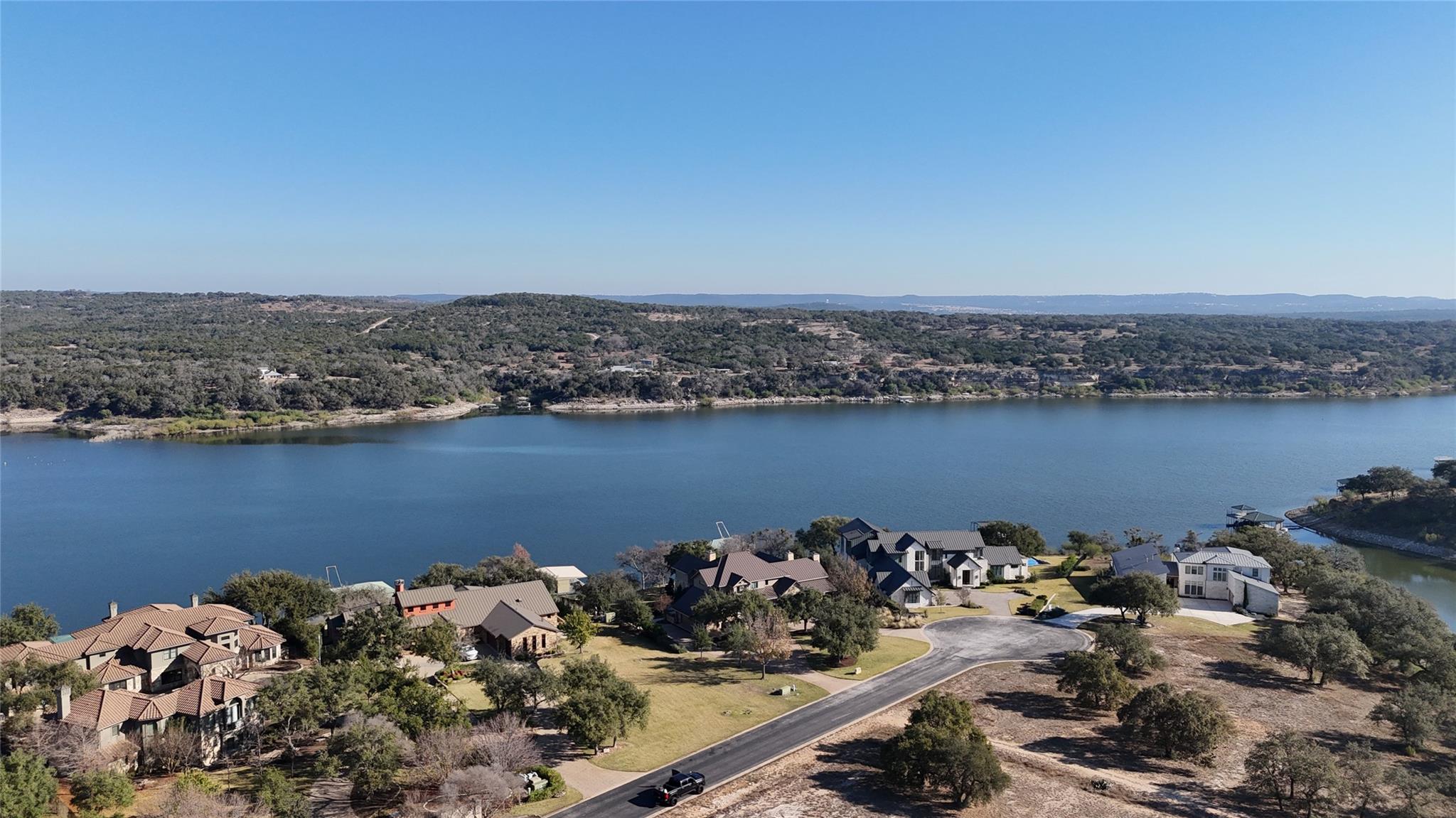3517 Kahala Sunset Drive Spicewood TX 78669