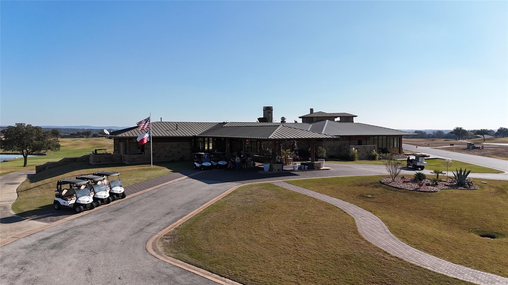 3517 Kahala Sunset Drive Spicewood TX 78669