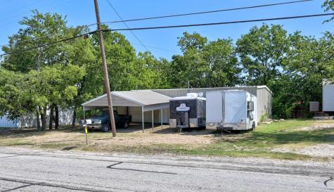 508 W Mesquite Avenue Rogers TX 76569