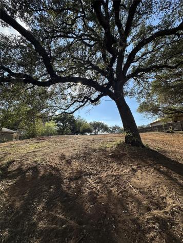 525 & 527 County Road 136a Road Kingsland TX 78639