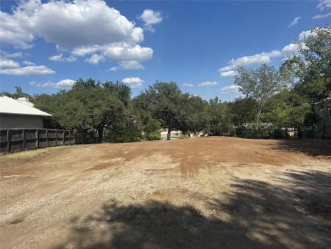 525 & 527 County Road 136a Road Kingsland TX 78639