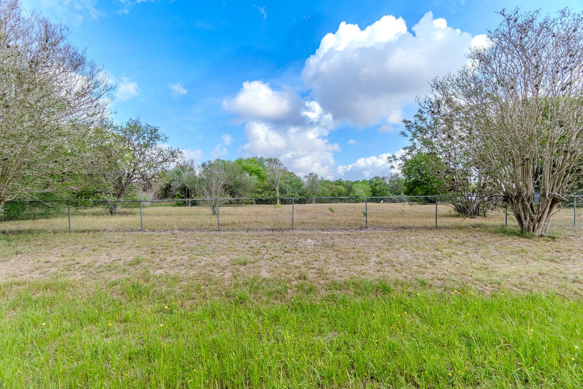 Tbd E 9th Street Flatonia TX 78941
