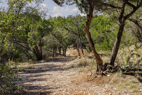 201 Buckeye Trail West Lake Hills TX 78746