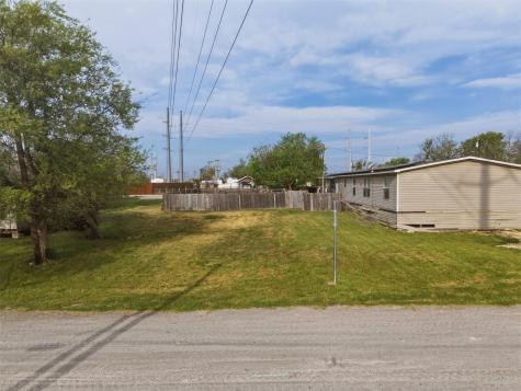 104 Royal Street Taylor TX 76574