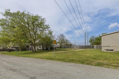 104 Royal Street Taylor TX 76574