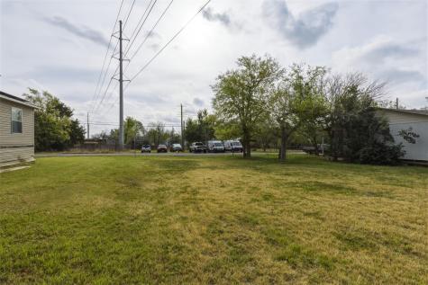 104 Royal Street Taylor TX 76574