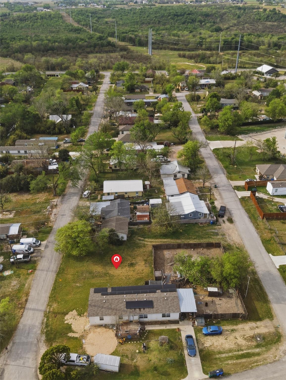 104 Royal Street Taylor TX 76574