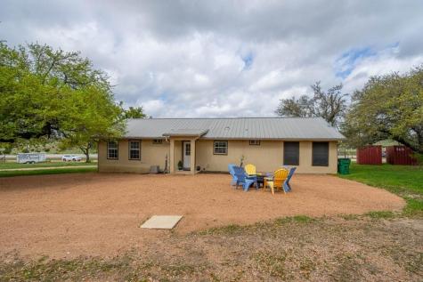 12102 Us Highway 281 N Round Mountain TX 78663