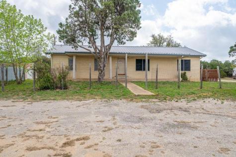 12102 Us Highway 281 N Round Mountain TX 78663