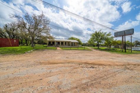 12102 Us Highway 281 N Round Mountain TX 78663