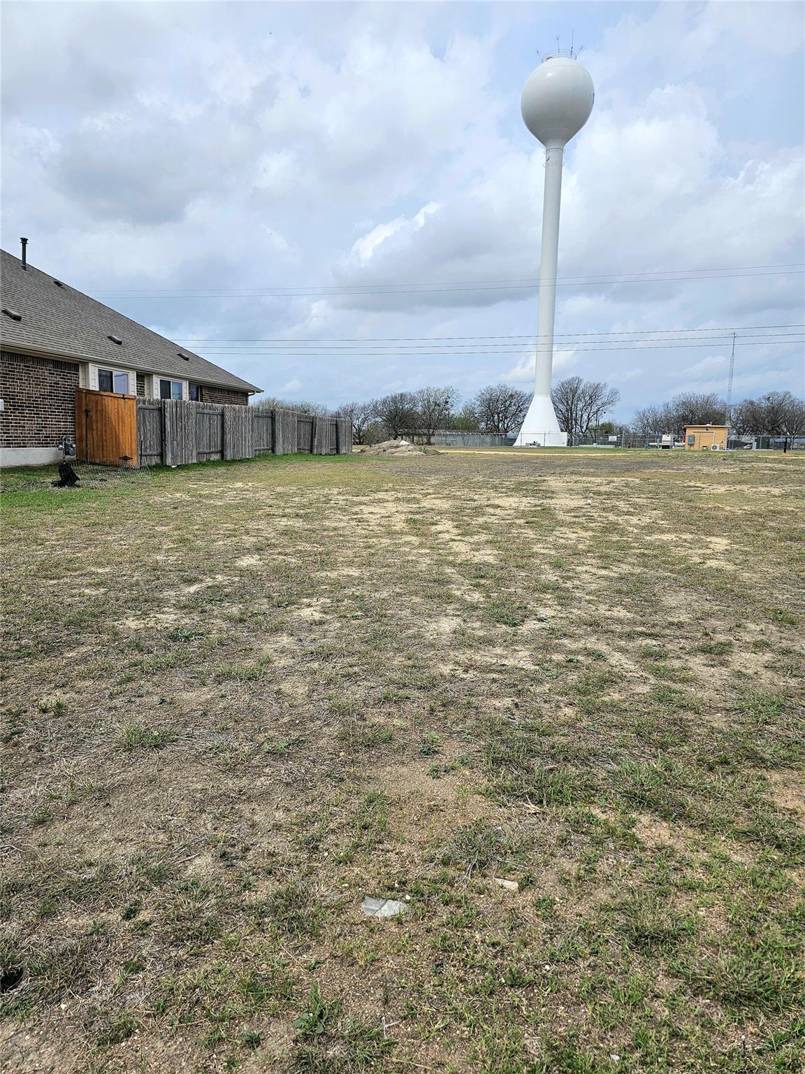 198 Spinnaker Loop Kyle TX 78640