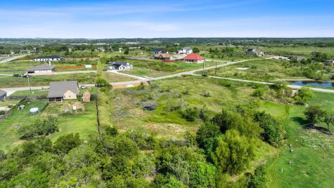 296 E Ridge Lane Niederwald TX 78640