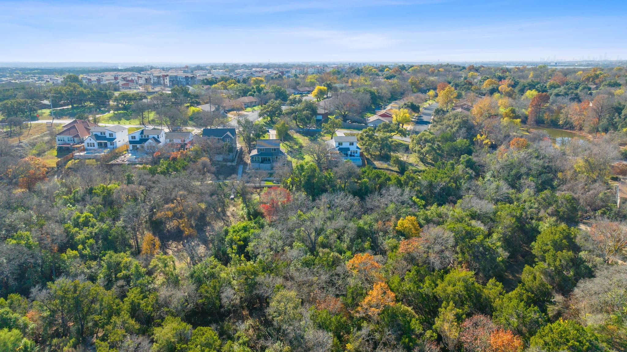 1316 E Applegate Drive Austin TX 78753