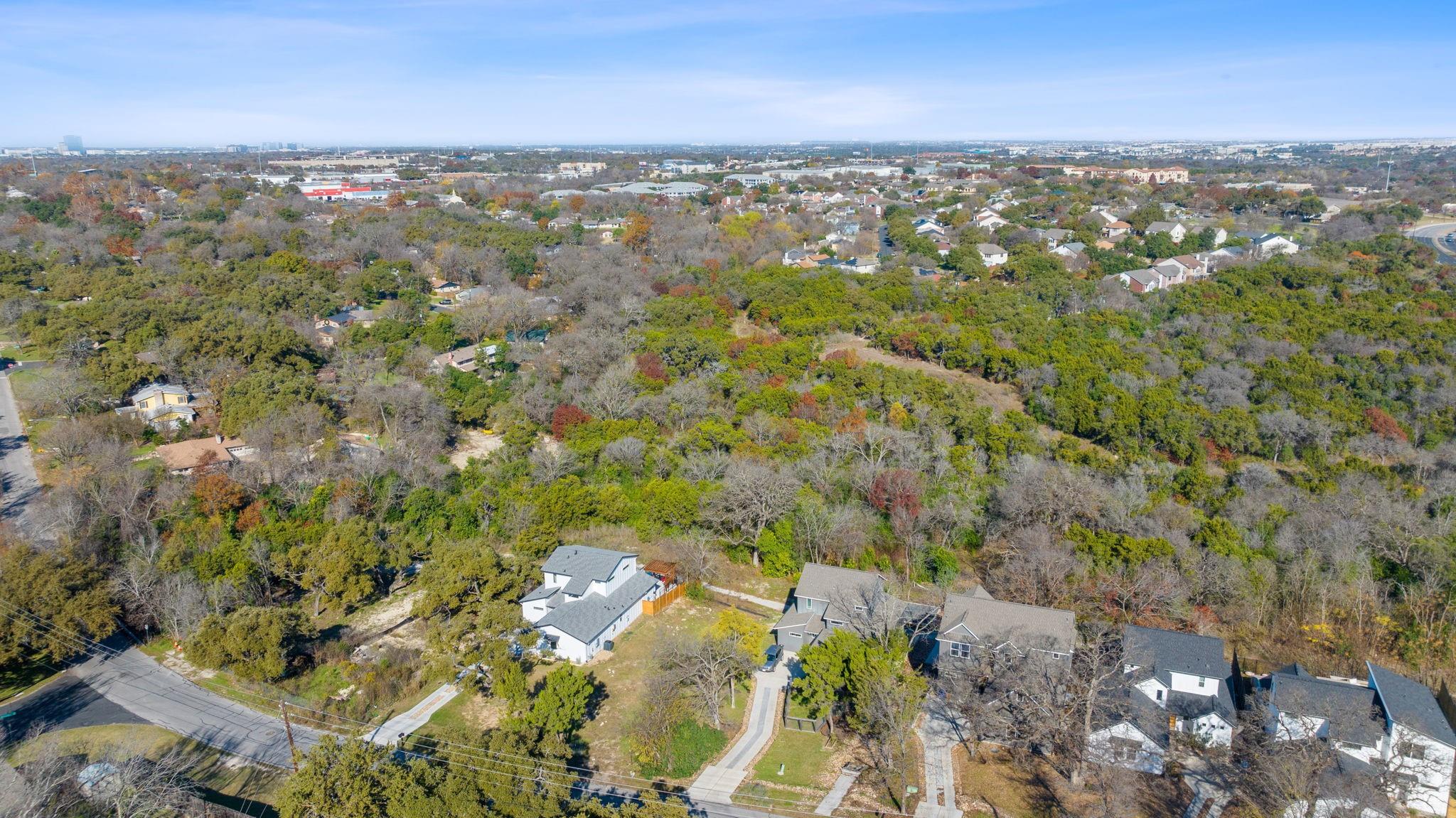 1316 E Applegate Drive Austin TX 78753