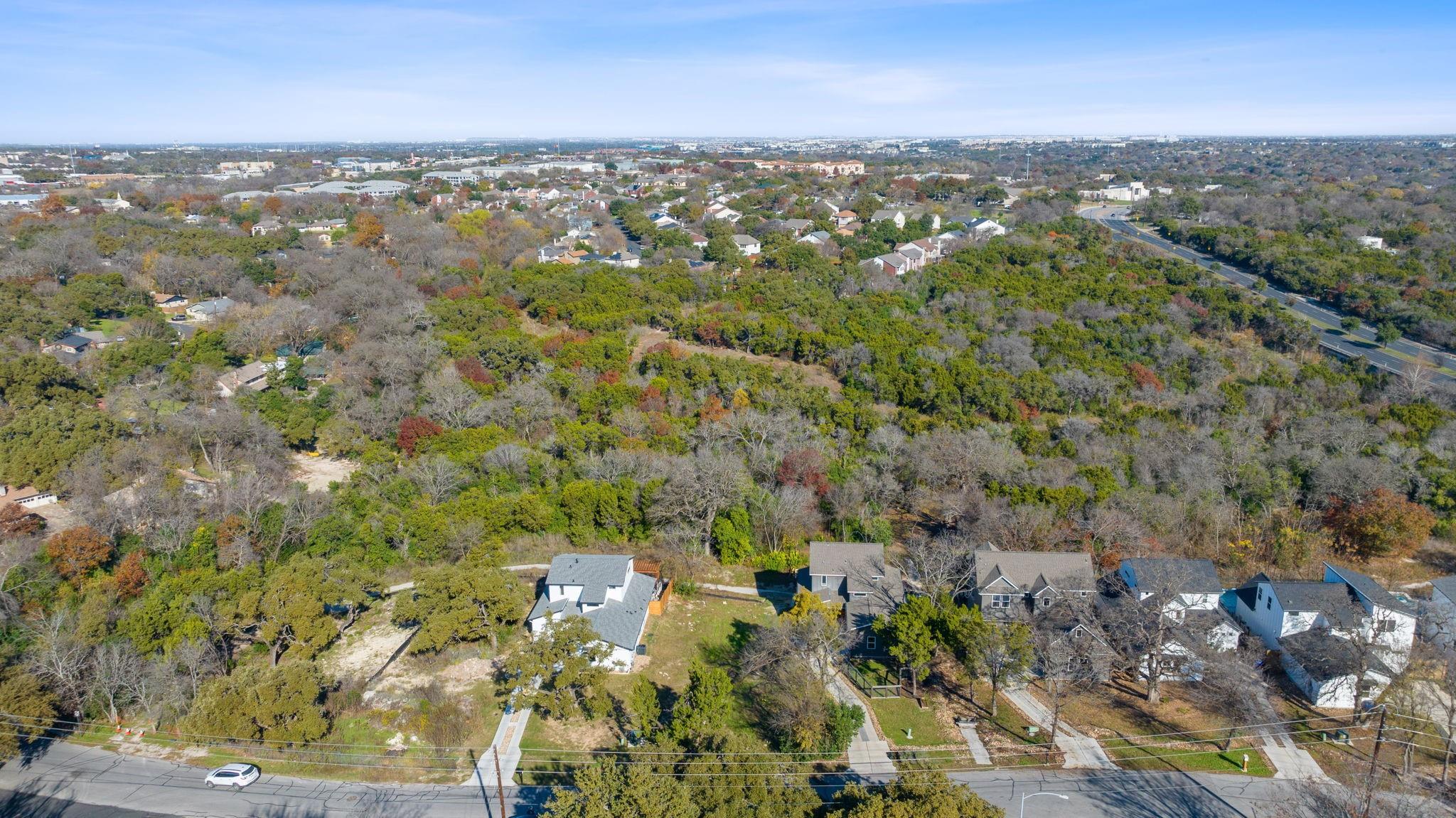 1316 E Applegate Drive Austin TX 78753