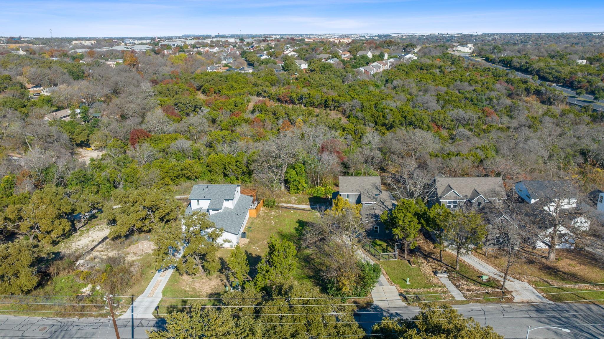 1316 E Applegate Drive Austin TX 78753