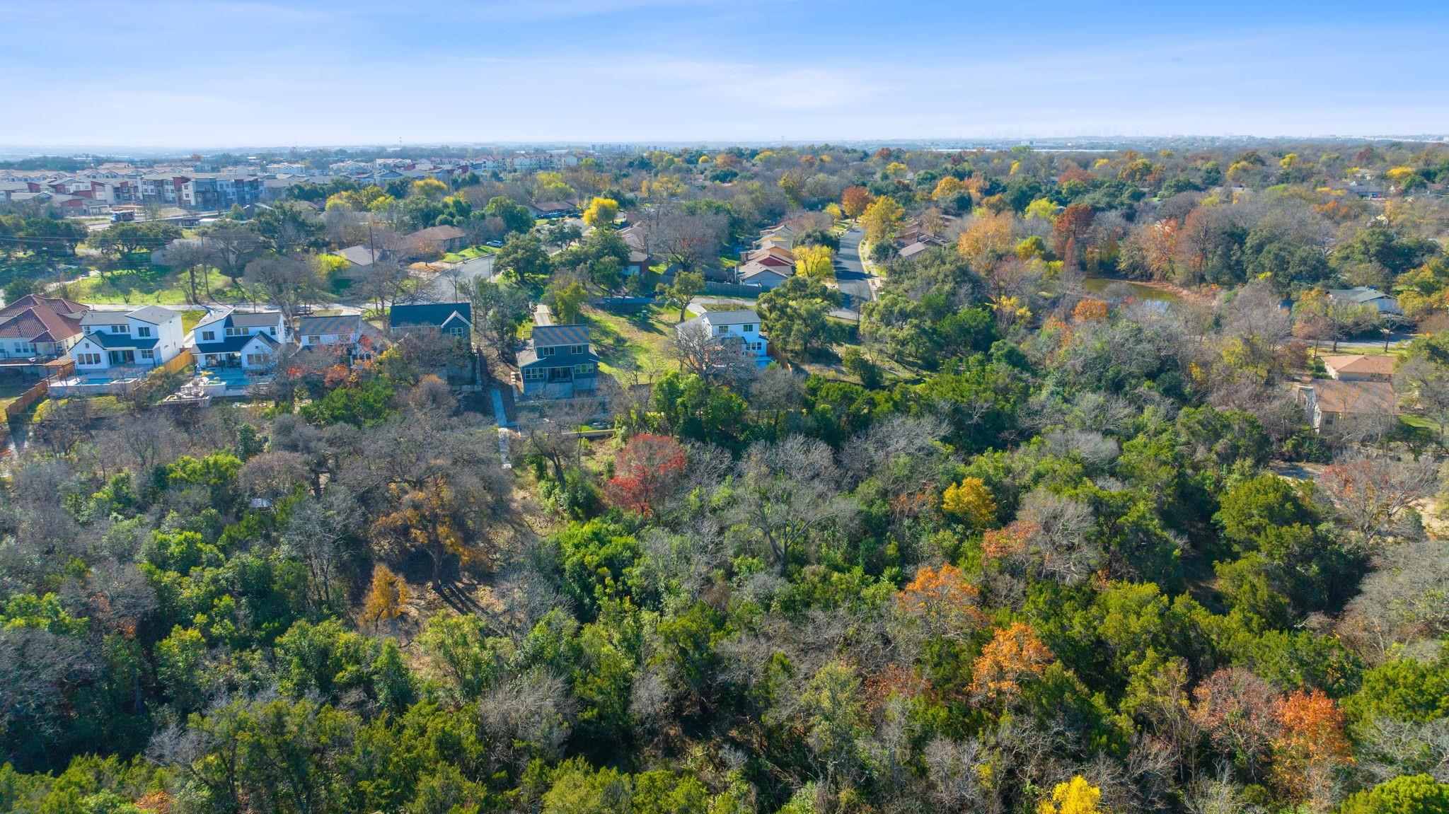 1316 E Applegate Drive Austin TX 78753