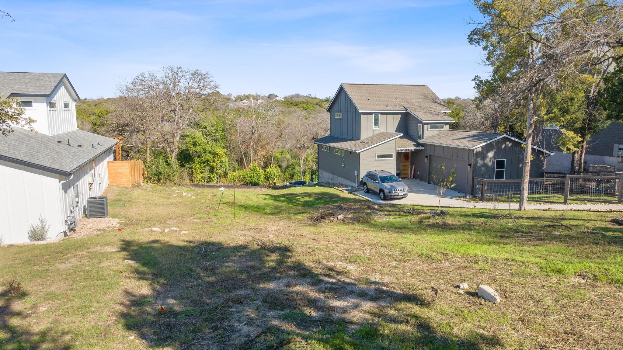 1316 E Applegate Drive Austin TX 78753