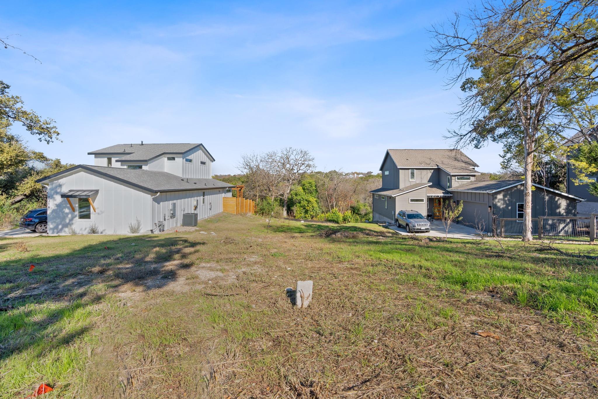 1316 E Applegate Drive Austin TX 78753