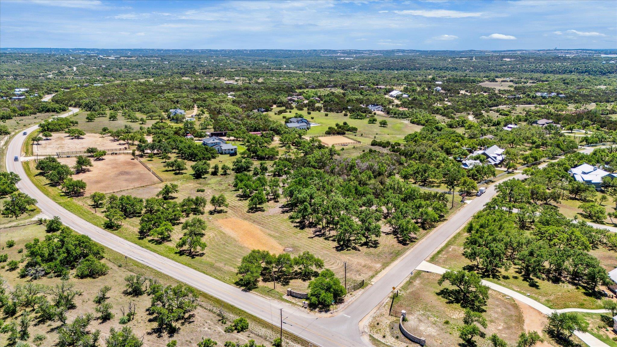 201 Medlin Creek Loop Dripping Springs TX 78620