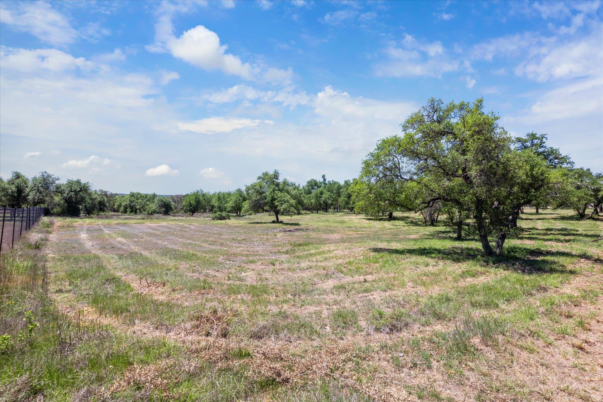 201 Medlin Creek Loop Dripping Springs TX 78620