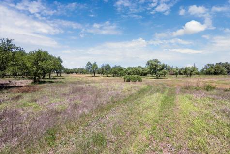 201 Medlin Creek Loop Dripping Springs TX 78620