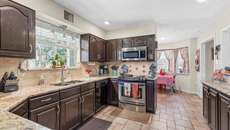 689 Abels Way Canyon Lake TX 78133
