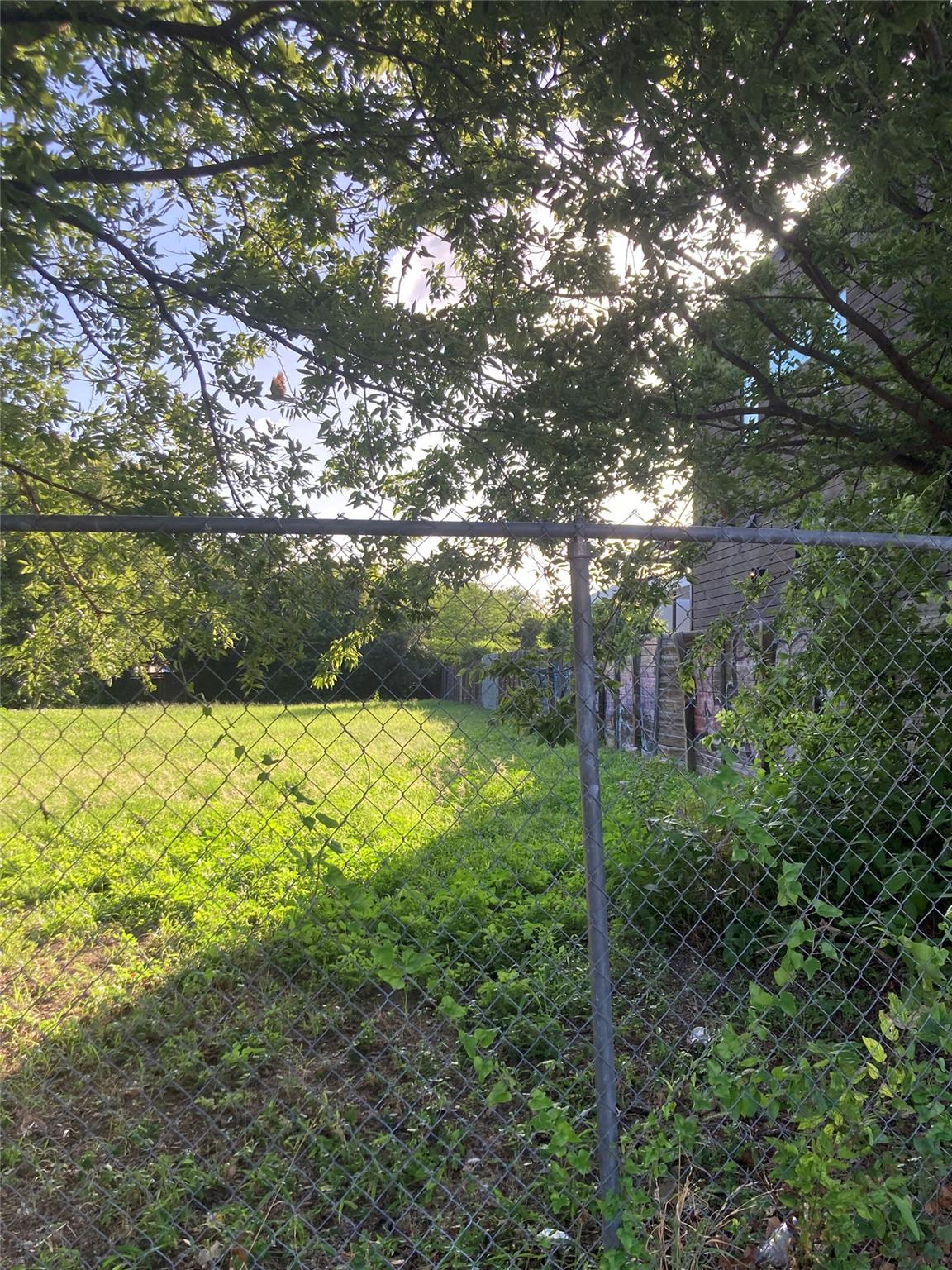1192 B Comal Street Street Austin TX 78702