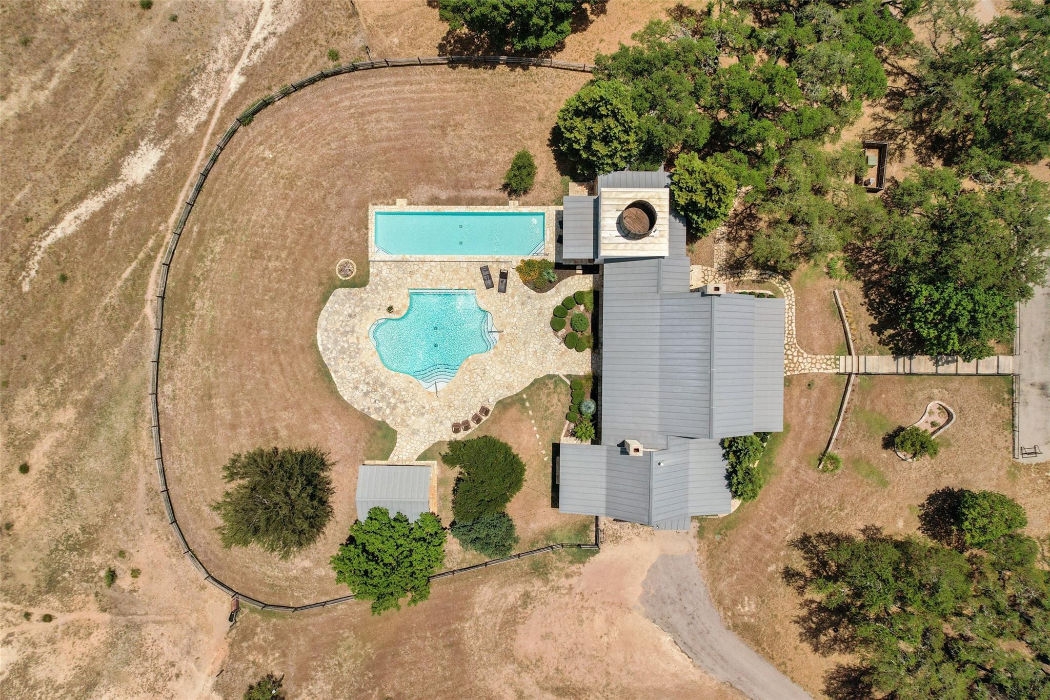 140 Lantana Drive Johnson City TX 78636