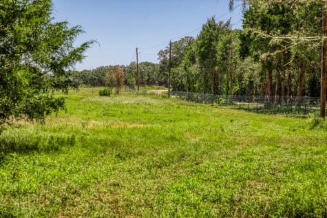 1922 County Road 324 Caldwell TX 77836
