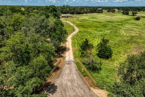 1922 County Road 324 Caldwell TX 77836
